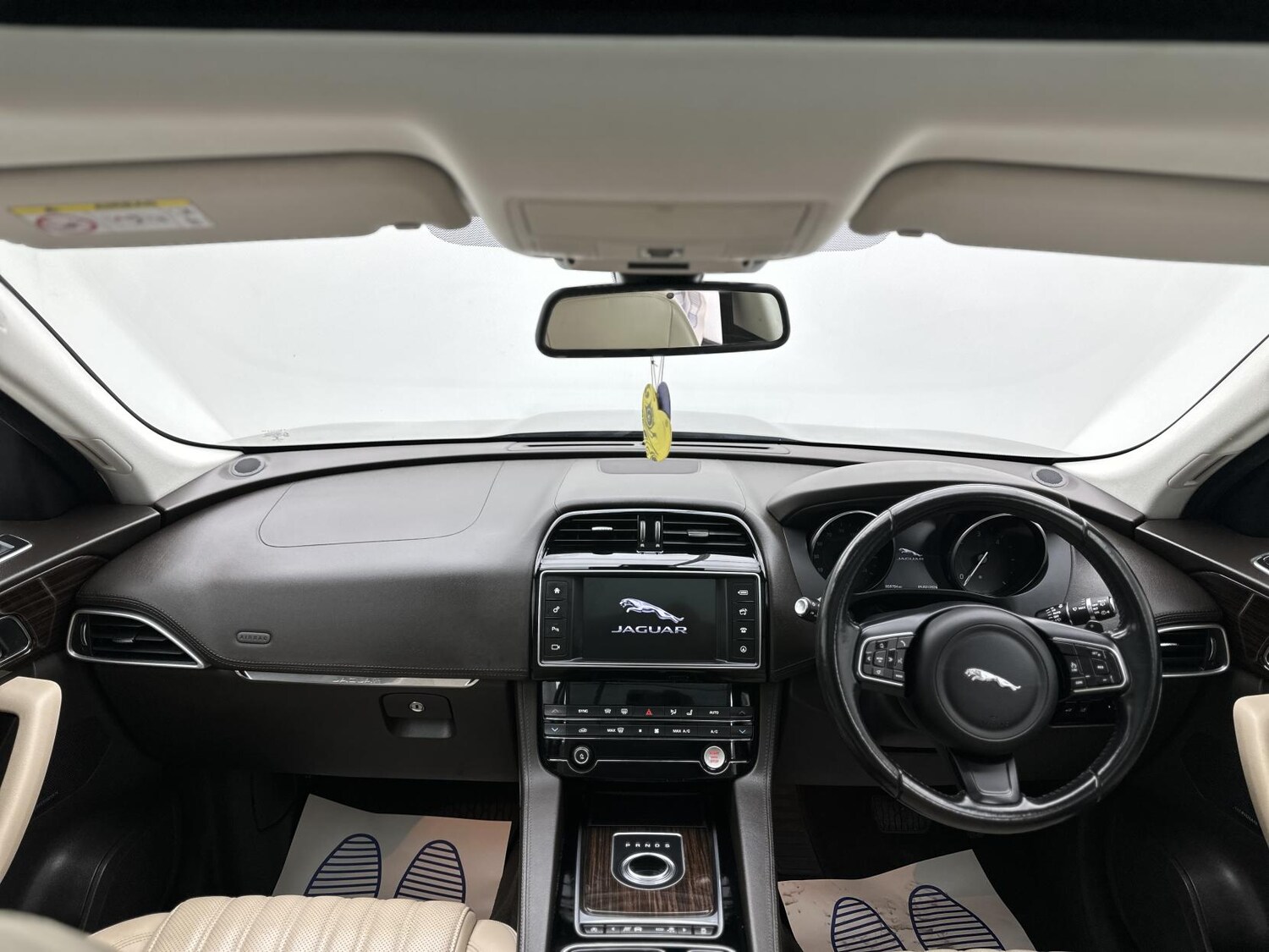 Used Jaguar F-Pace 2017 for sale - 77453773: Photo 24