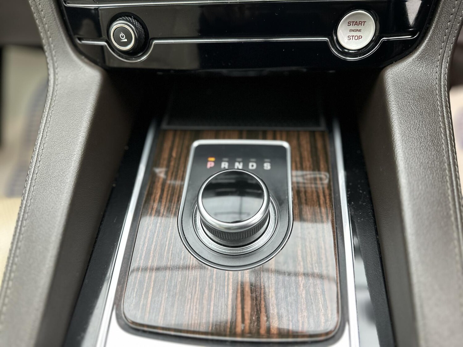 Used Jaguar F-Pace 2017 for sale - 77453773: Photo 54