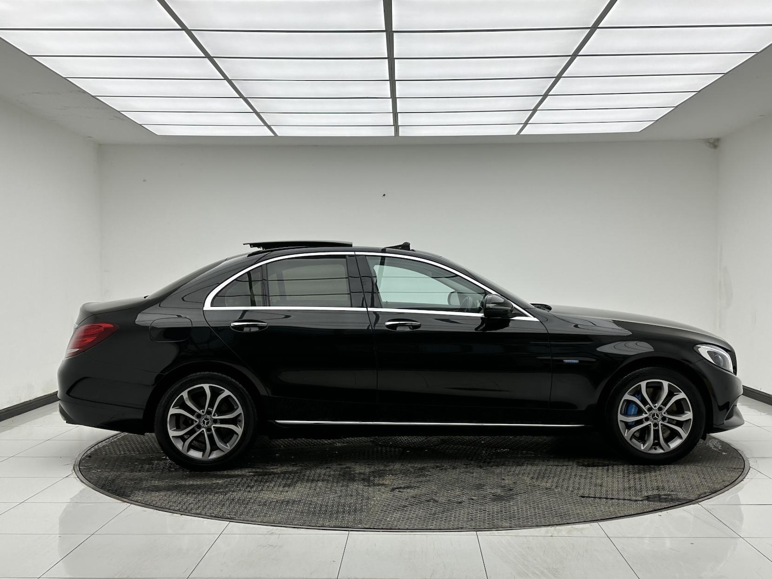 Used Mercedes-Benz C Class 2017 for sale - 78081698: Photo 10