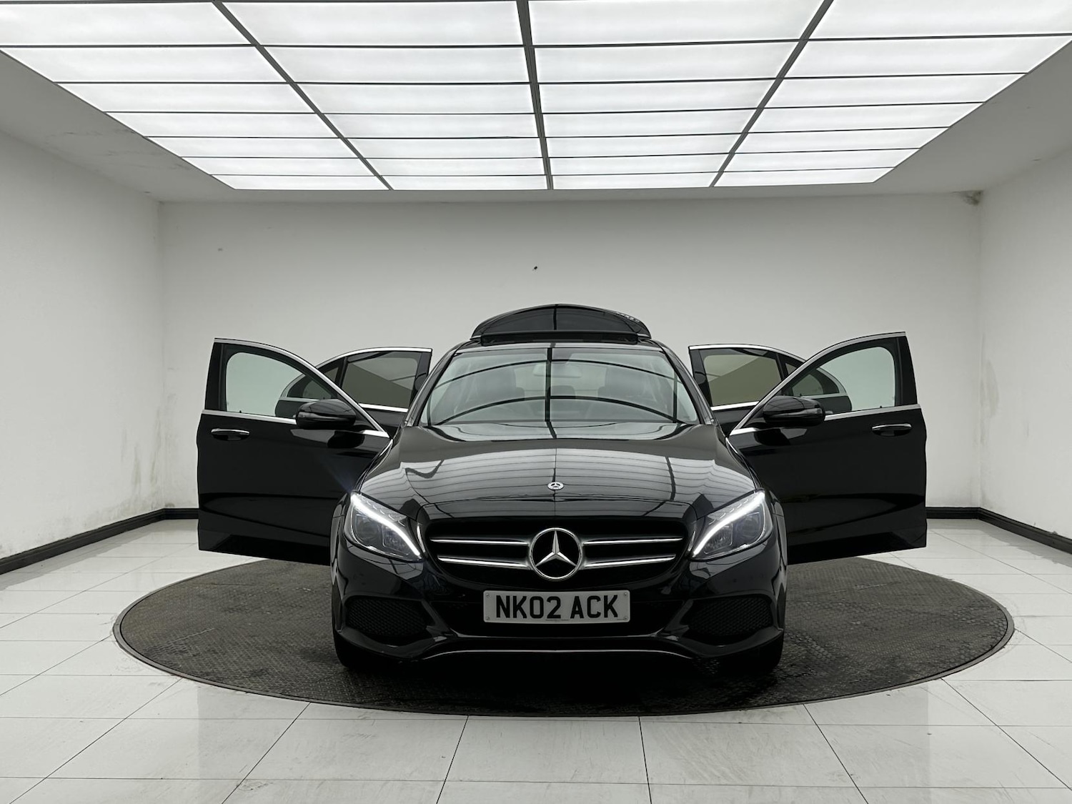 Used Mercedes-Benz C Class 2017 for sale - 78081698: Photo 11