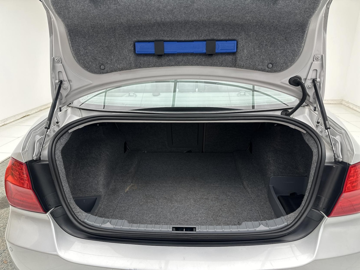 Used BMW 3 Series 2009 for sale - 76864290: Photo 16