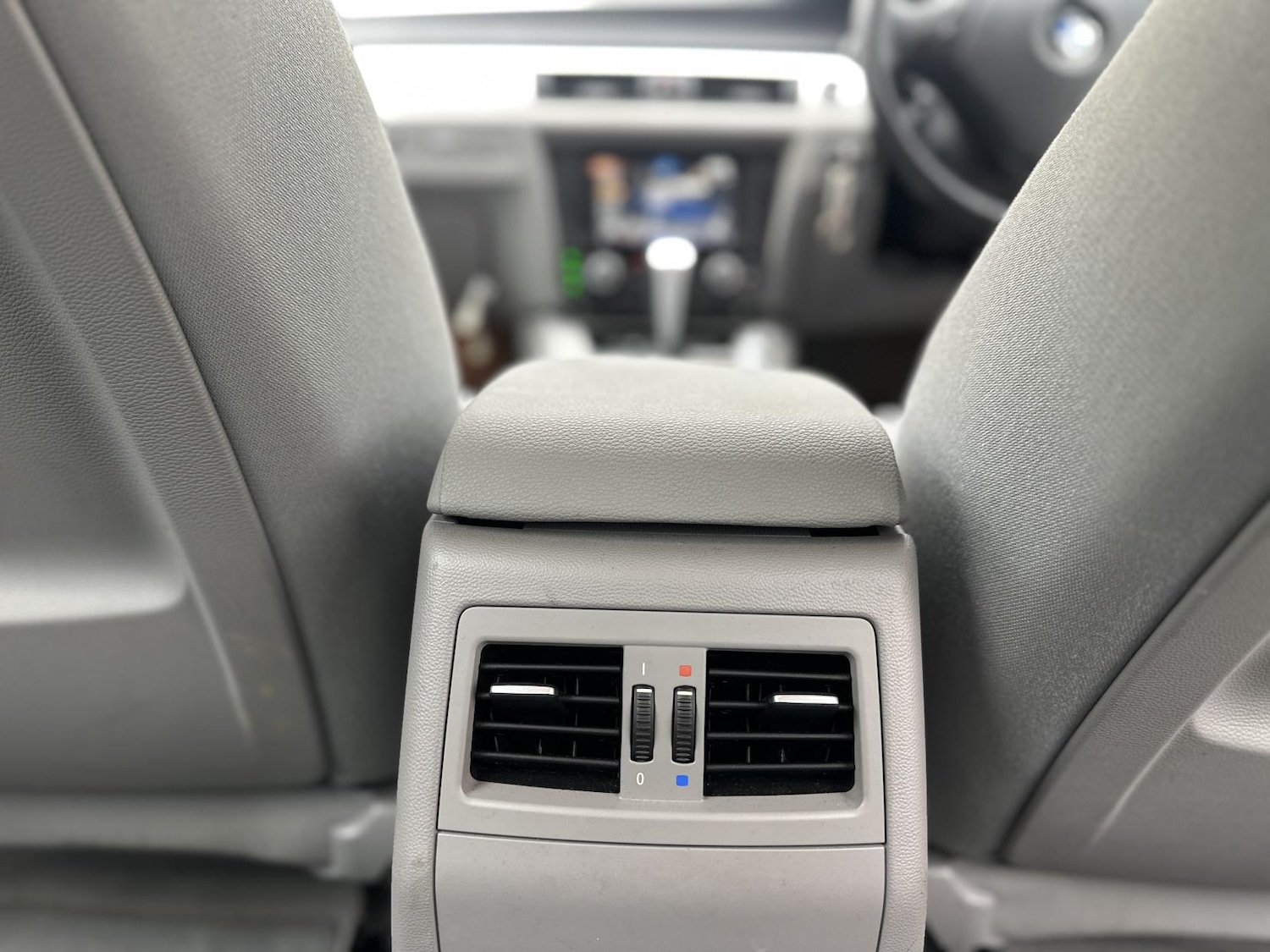 Used BMW 3 Series 2009 for sale - 76864290: Photo 28