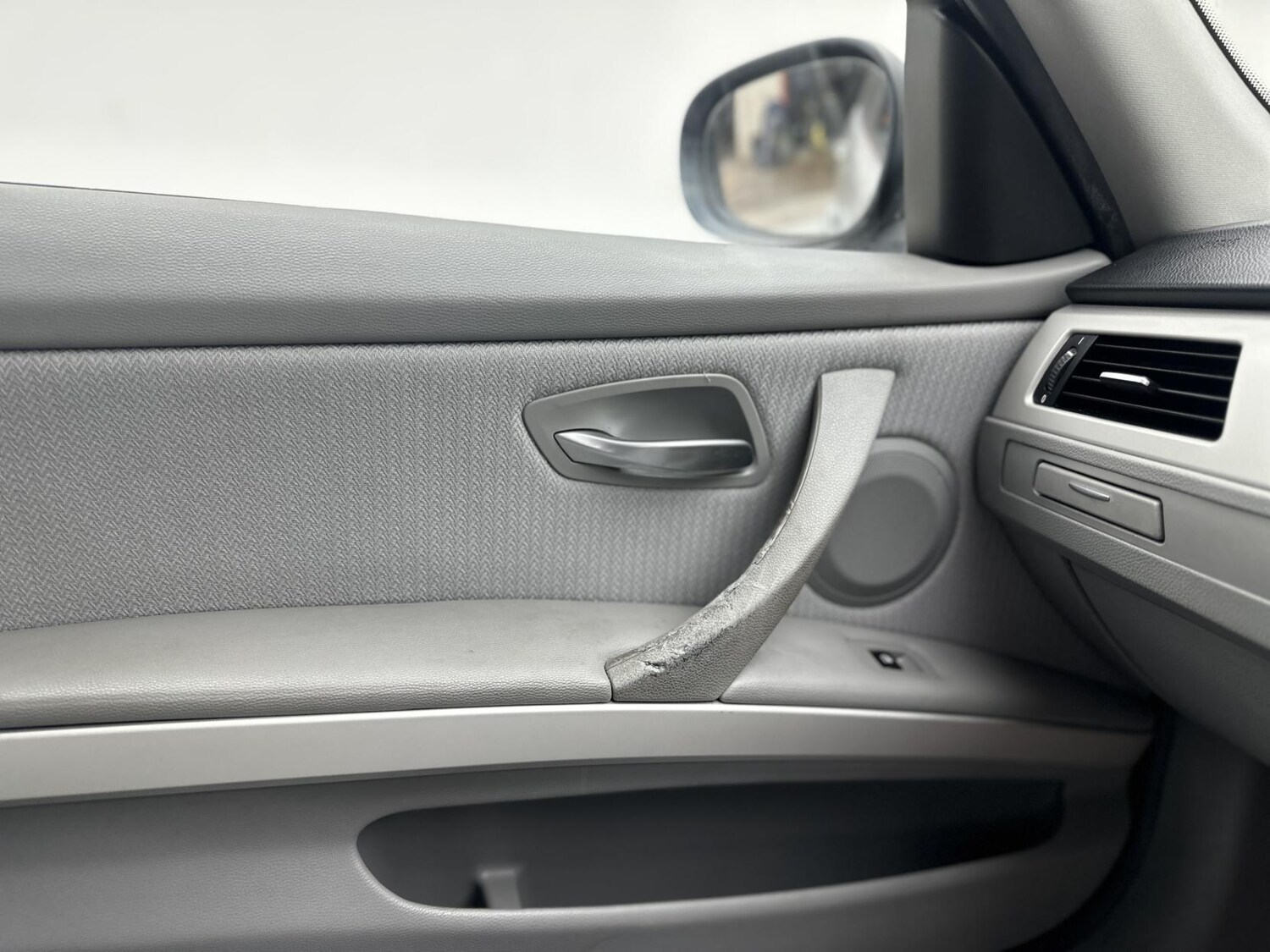 Used BMW 3 Series 2009 for sale - 76864290: Photo 30