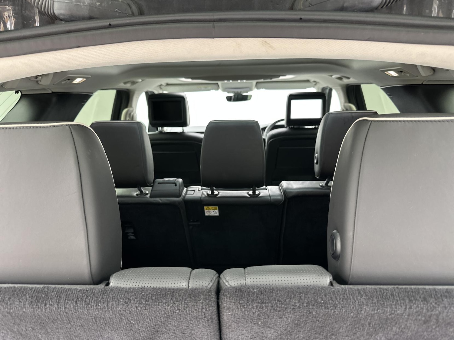 Used Land Rover Discovery 2018 for sale - 77052304: Photo 37