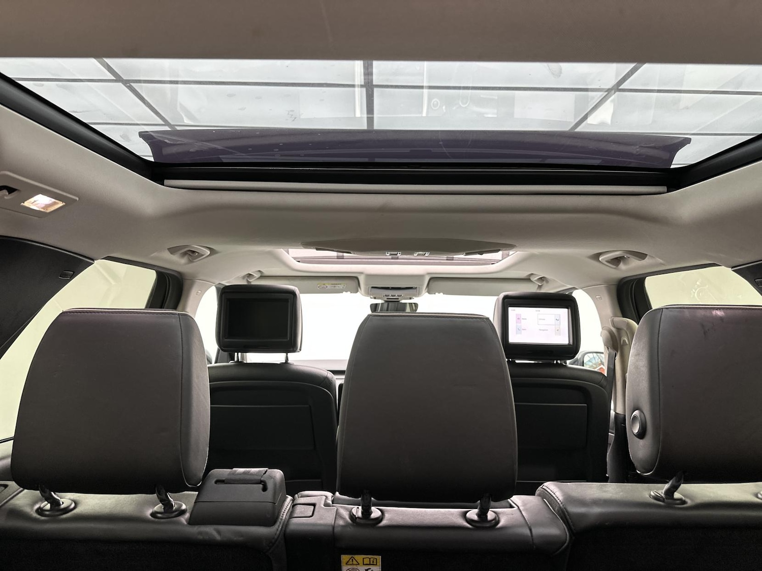 Used Land Rover Discovery 2018 for sale - 77052304: Photo 38