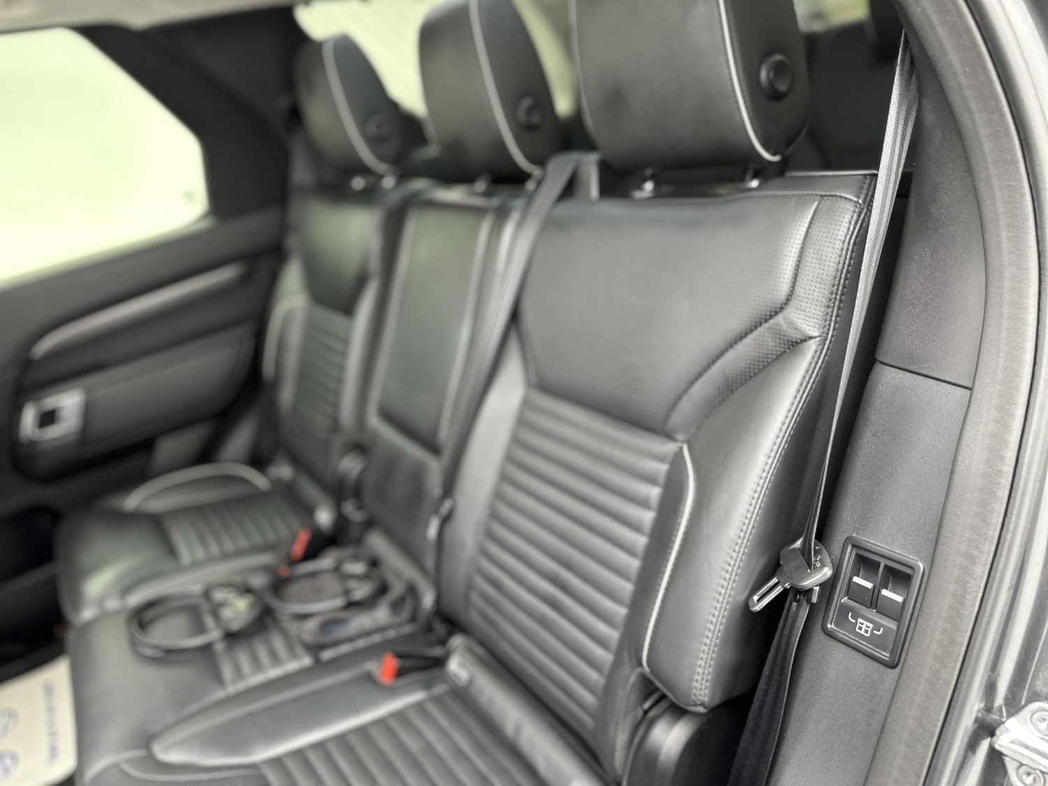 Used Land Rover Discovery 2018 for sale - 77052304: Photo 45