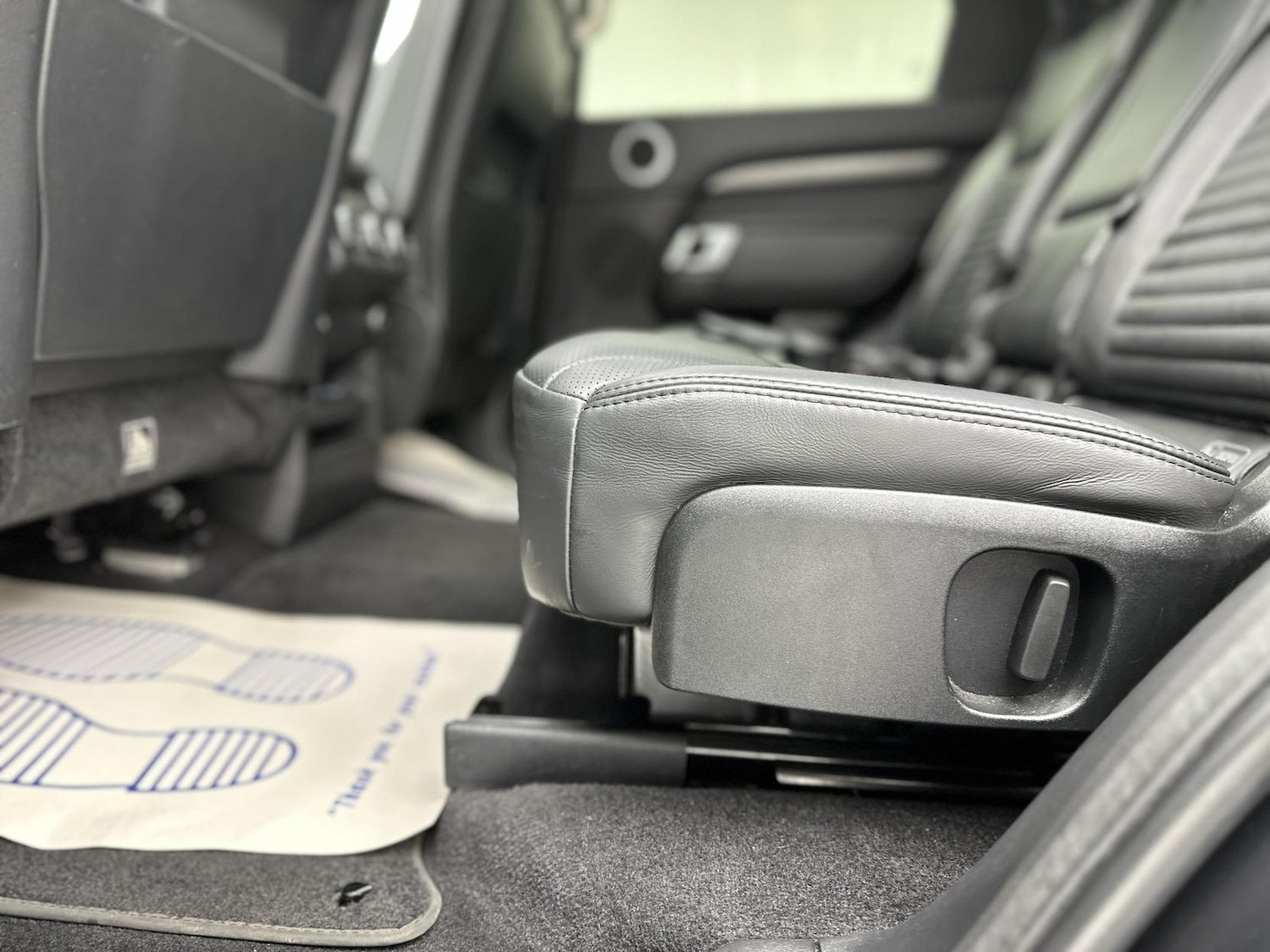 Used Land Rover Discovery 2018 for sale - 77052304: Photo 47