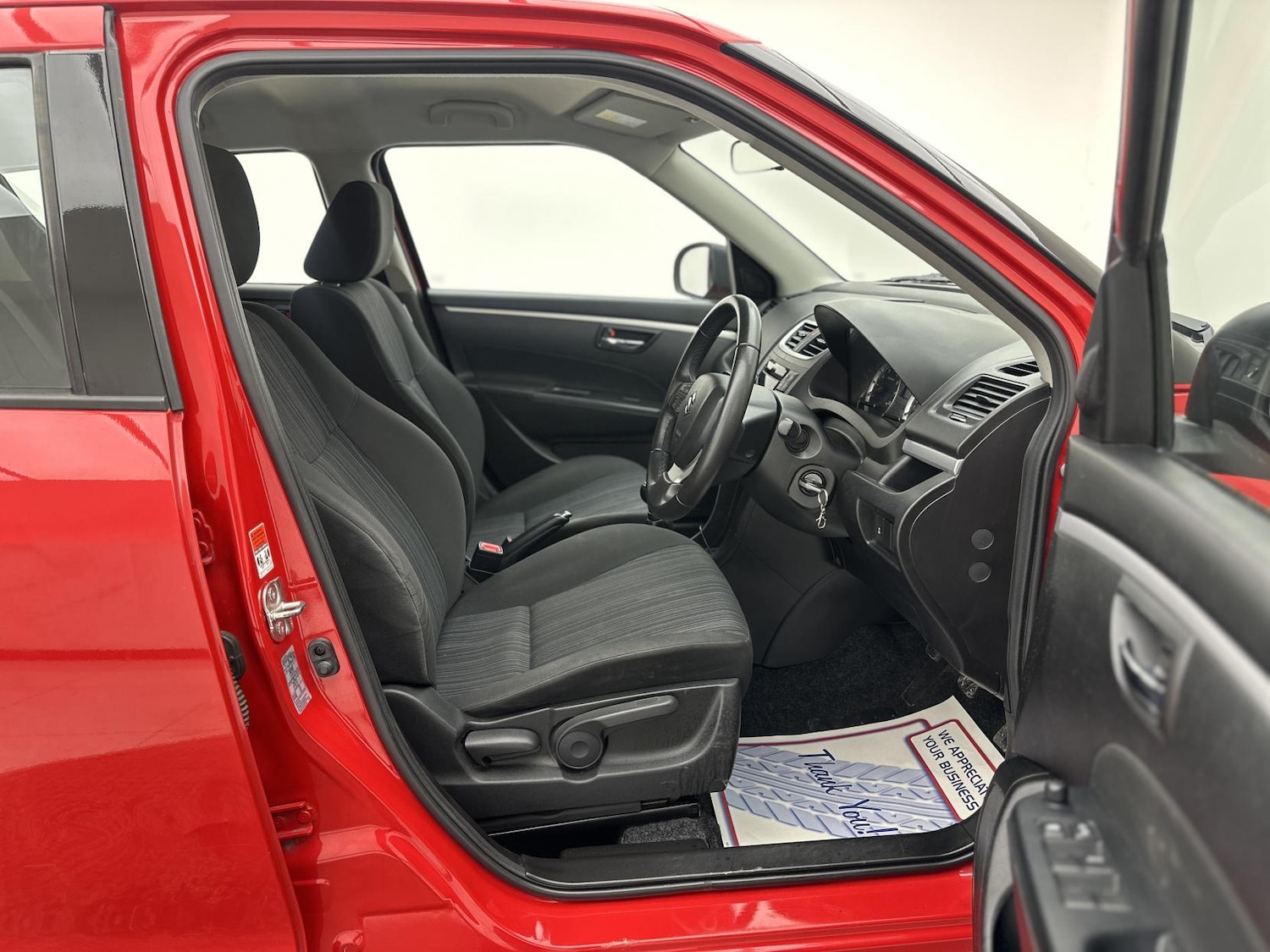 Used Suzuki Swift 2015 for sale - 77969068: Photo 11