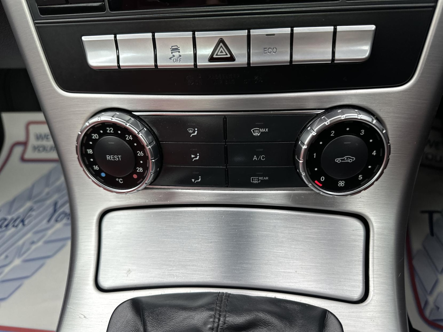 Used Mercedes-Benz SLK 2012 for sale - 77903511: Photo 35