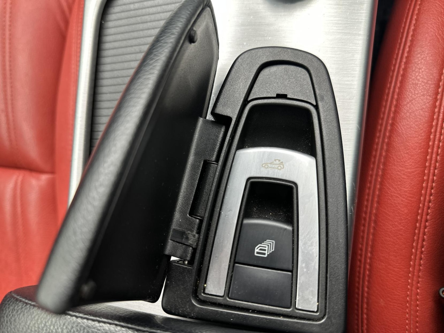 Used Mercedes-Benz SLK 2012 for sale - 77903511: Photo 36