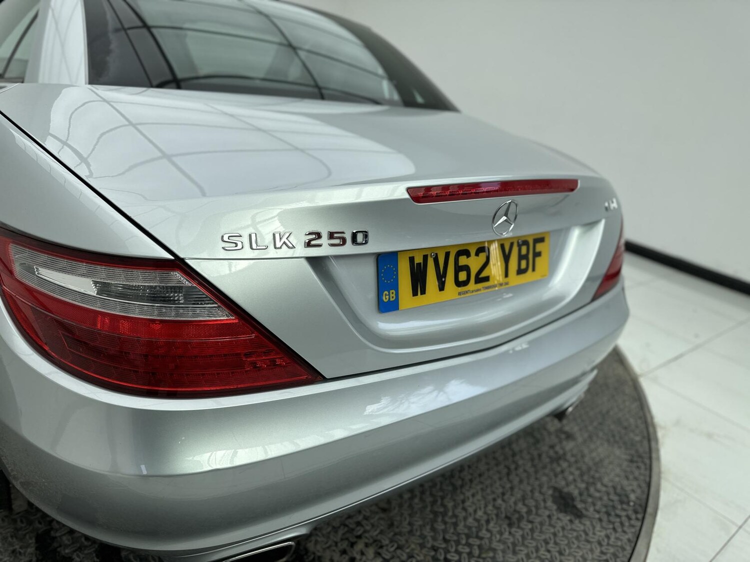 Used Mercedes-Benz SLK 2012 for sale - 77903511: Photo 44