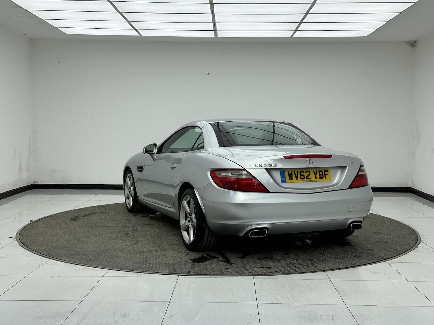 Used Mercedes-Benz SLK 2012 for sale - 77903511: Photo 5