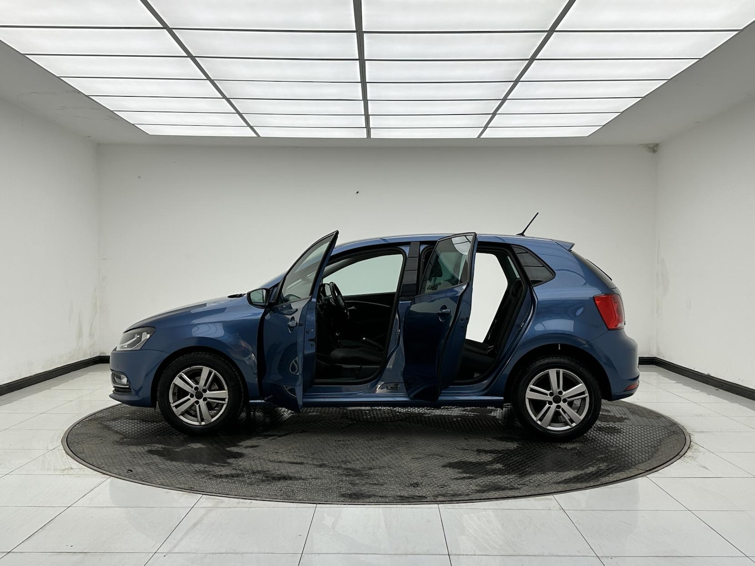 Used Volkswagen Polo 2016 for sale - 78057298: Photo 11