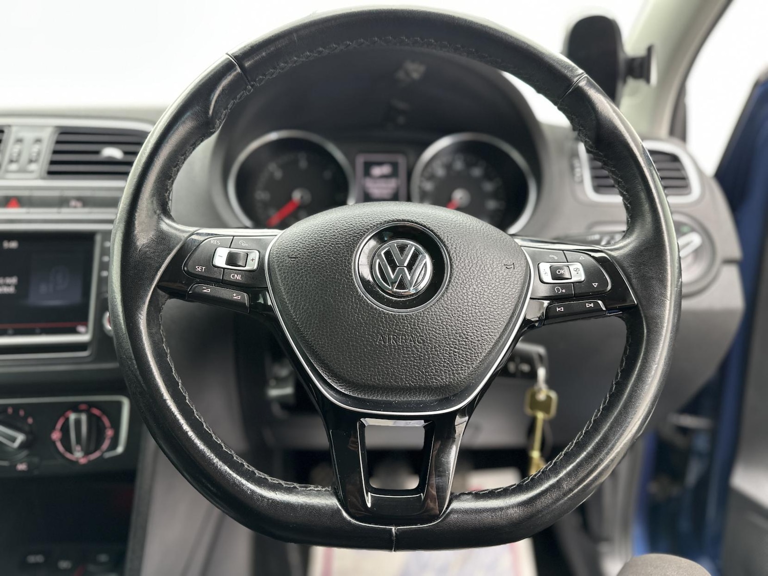 Used Volkswagen Polo 2016 for sale - 78057298: Photo 35