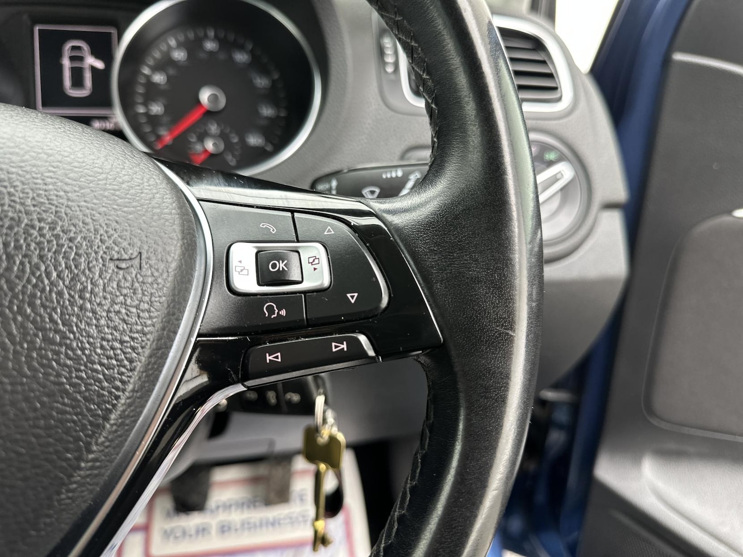 Used Volkswagen Polo 2016 for sale - 78057298: Photo 37