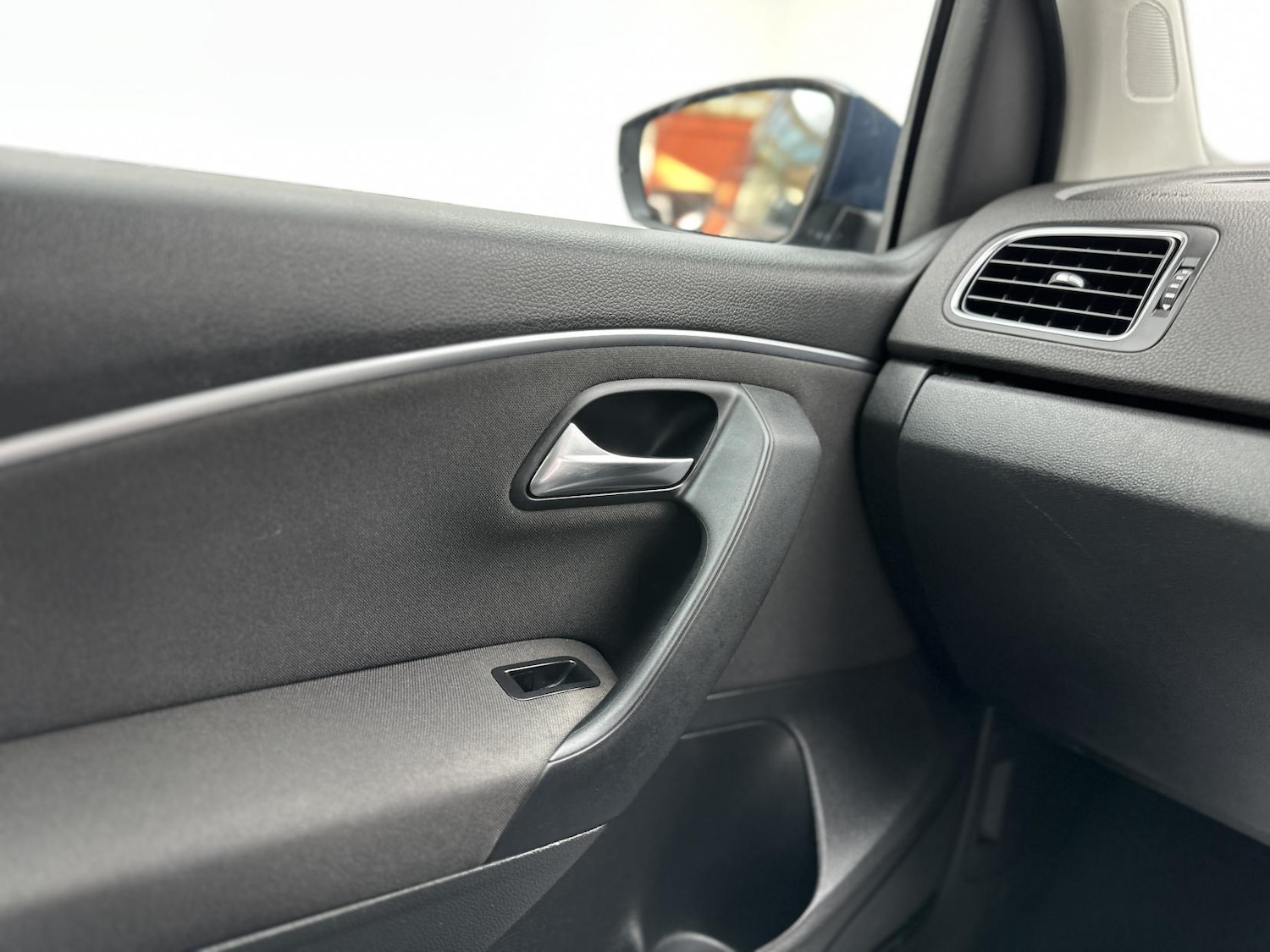 Used Volkswagen Polo 2016 for sale - 78057298: Photo 51