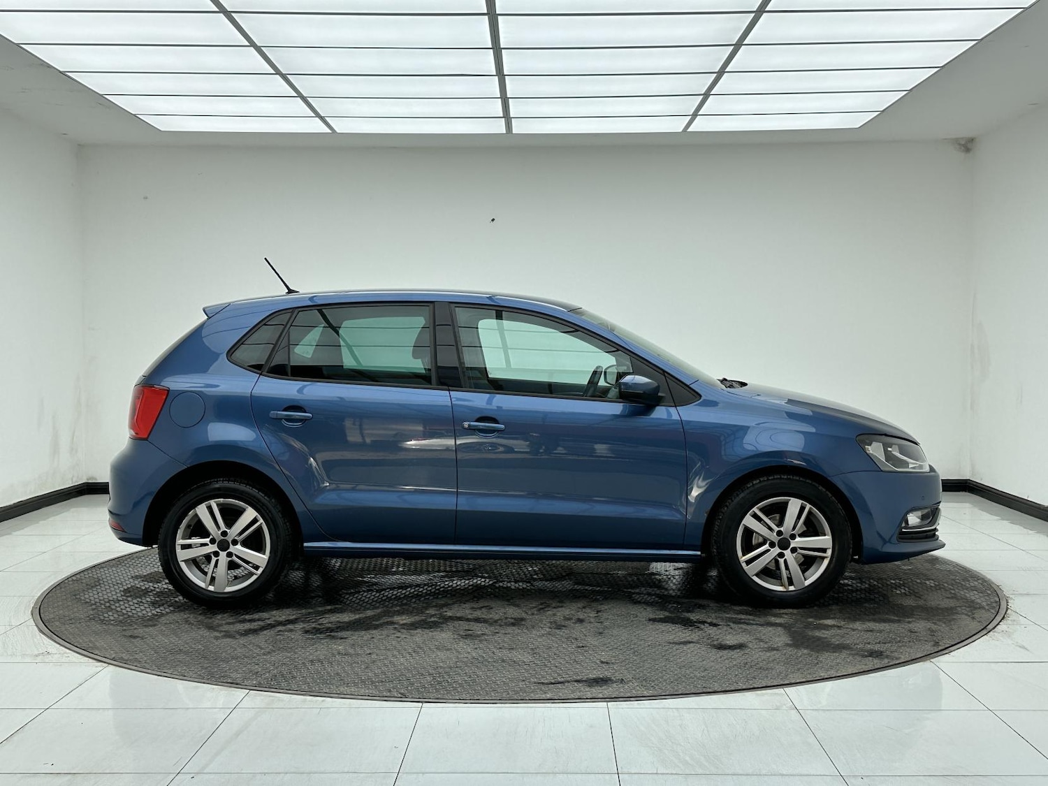 Used Volkswagen Polo 2016 for sale - 78057298: Photo 9