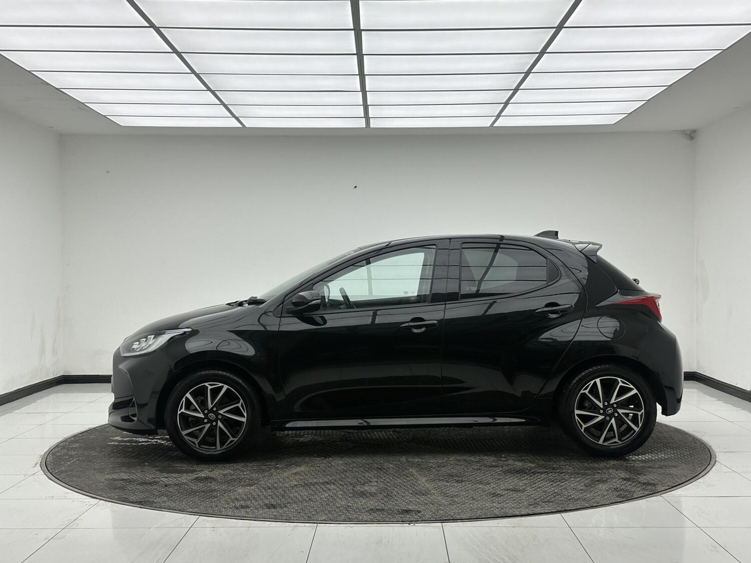 Used Toyota Yaris 2022 for sale - 78152946: Photo 10