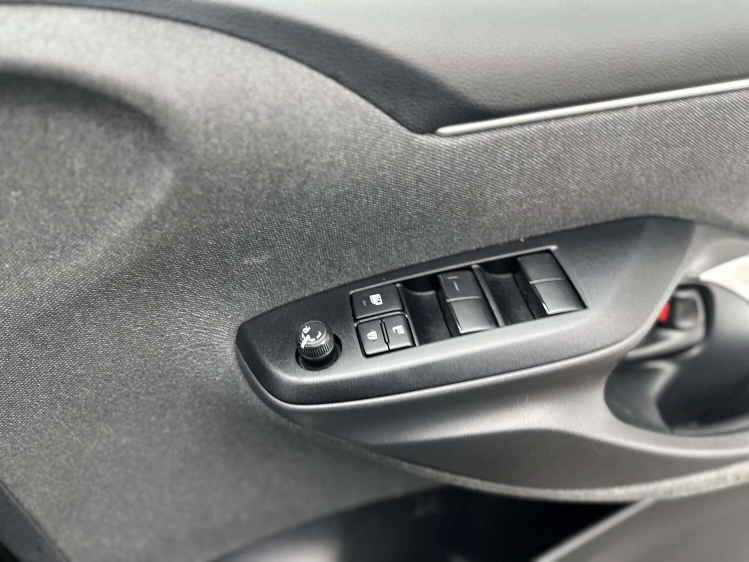 Used Toyota Yaris 2022 for sale - 78152946: Photo 19