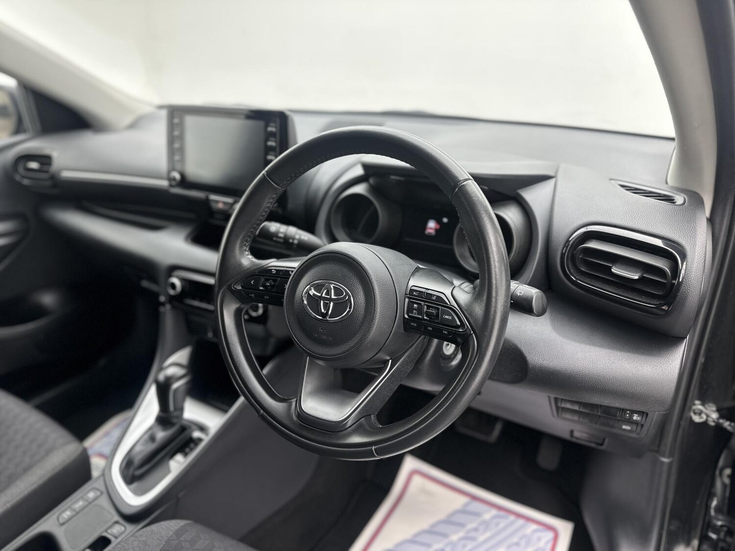 Used Toyota Yaris 2022 for sale - 78152946: Photo 21