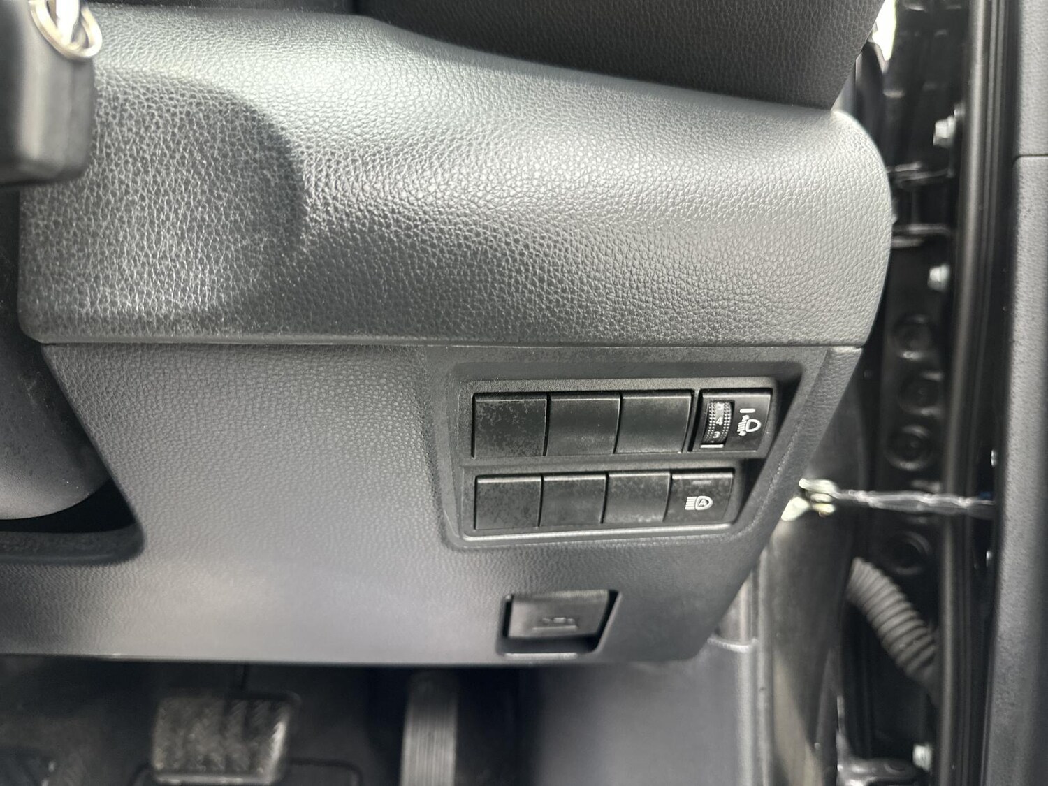 Used Toyota Yaris 2022 for sale - 78152946: Photo 37