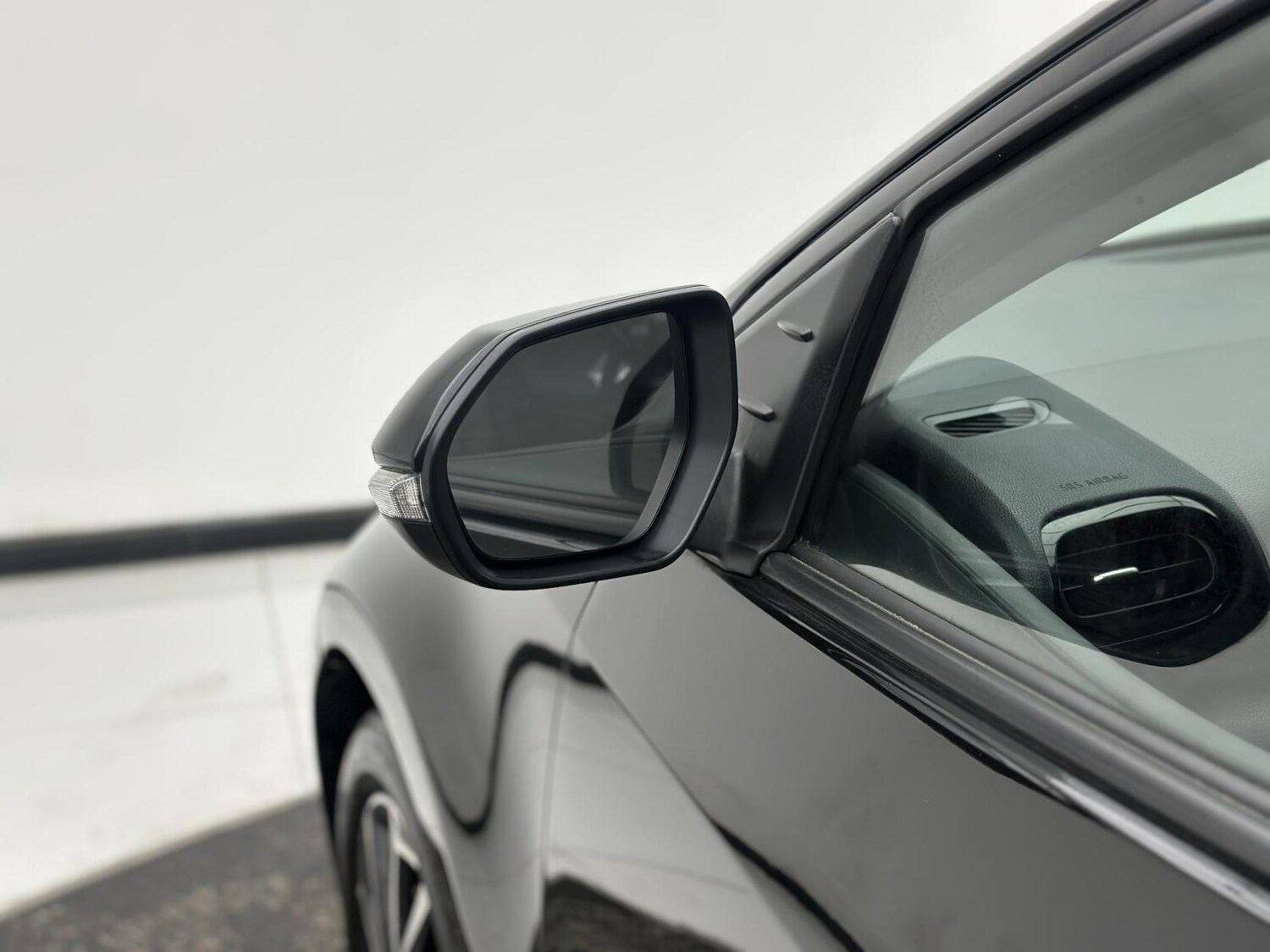 Used Toyota Yaris 2022 for sale - 78152946: Photo 51