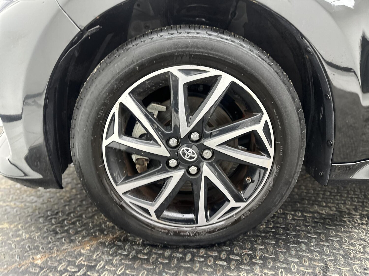 Used Toyota Yaris 2022 for sale - 78152946: Photo 53