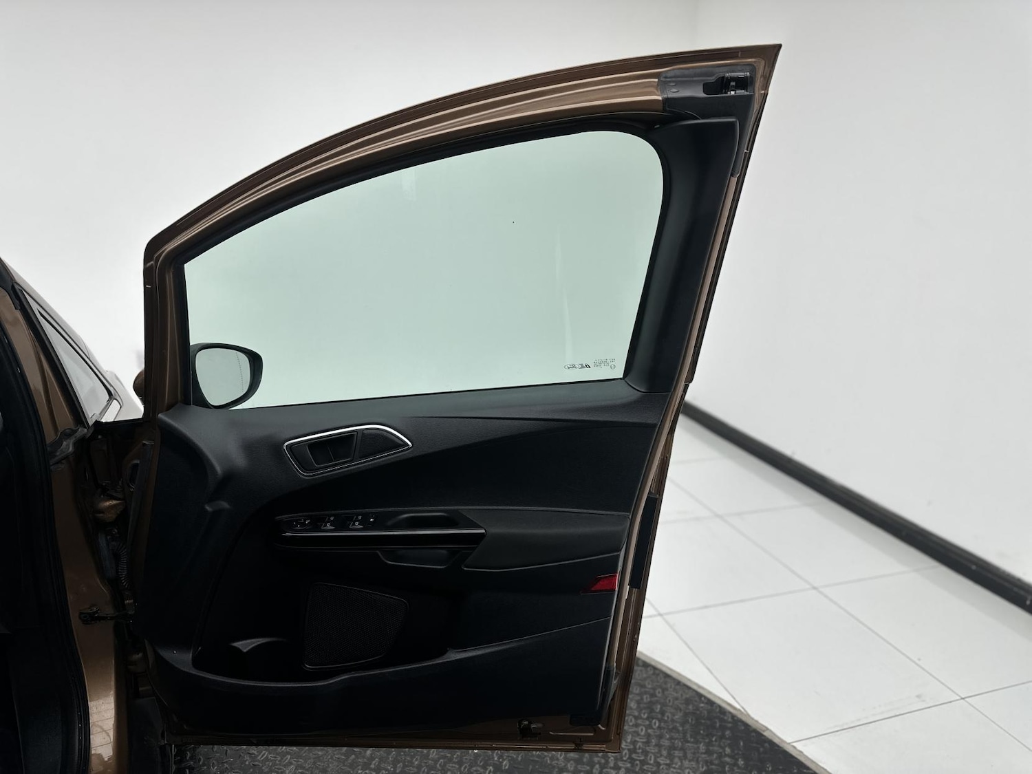 Used Ford B-MAX 2014 for sale - 76618966: Photo 17