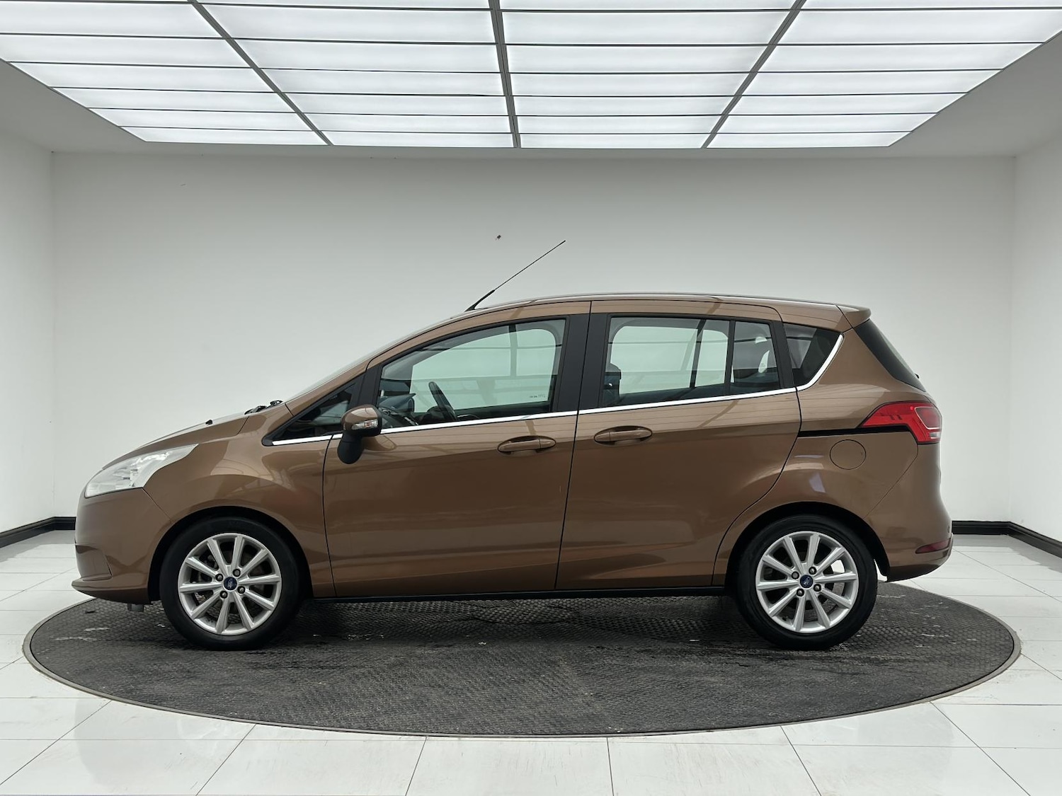 Used Ford B-MAX 2014 for sale - 76618966: Photo 5