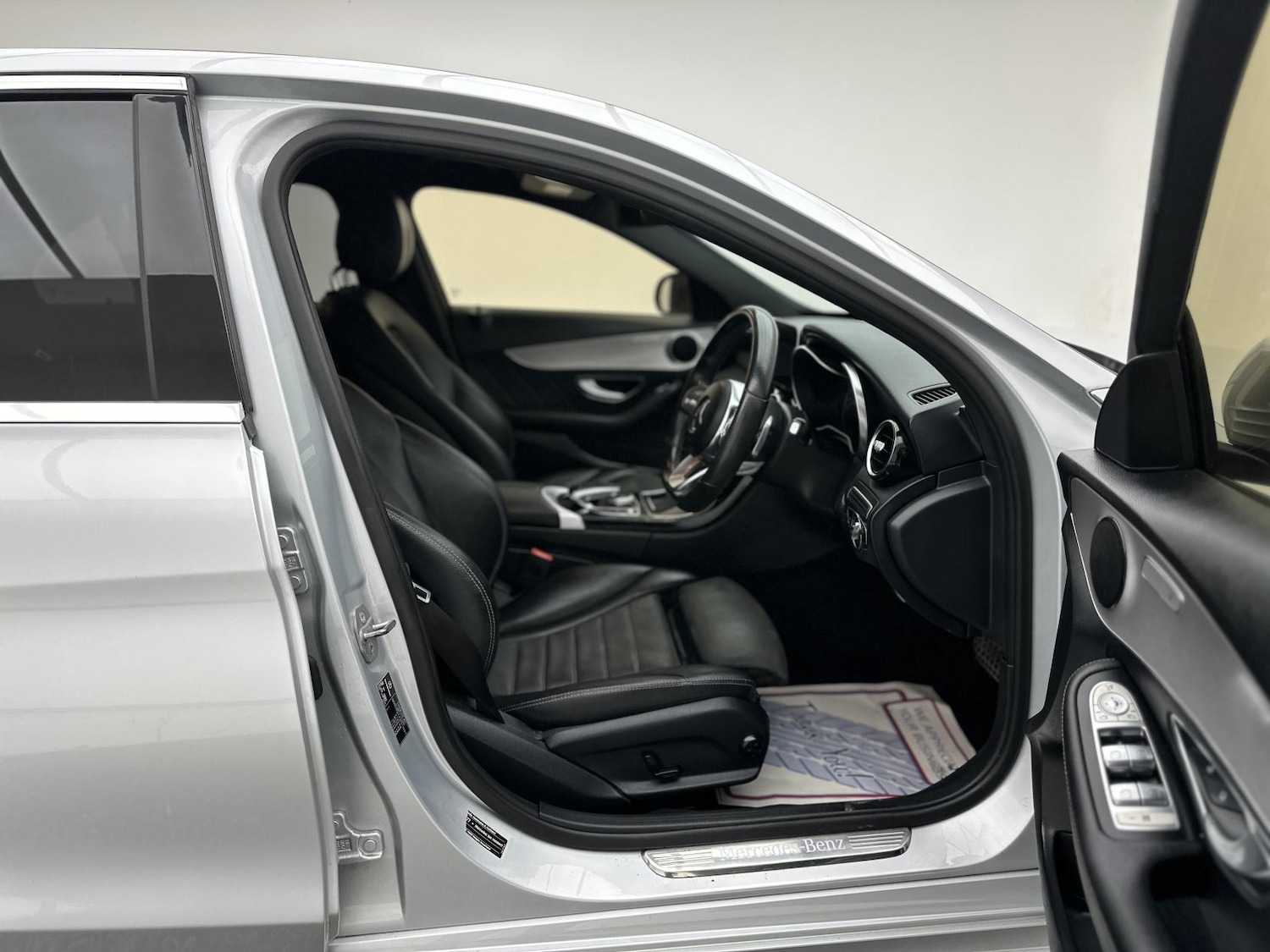 Used Mercedes-Benz C Class 2019 for sale - 78057297: Photo 17