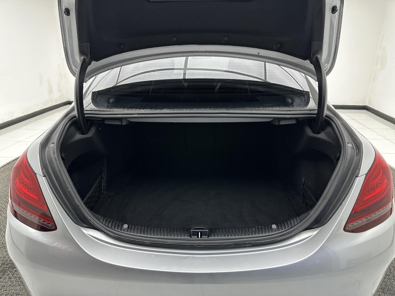 Used Mercedes-Benz C Class 2019 for sale - 78057297: Photo 25