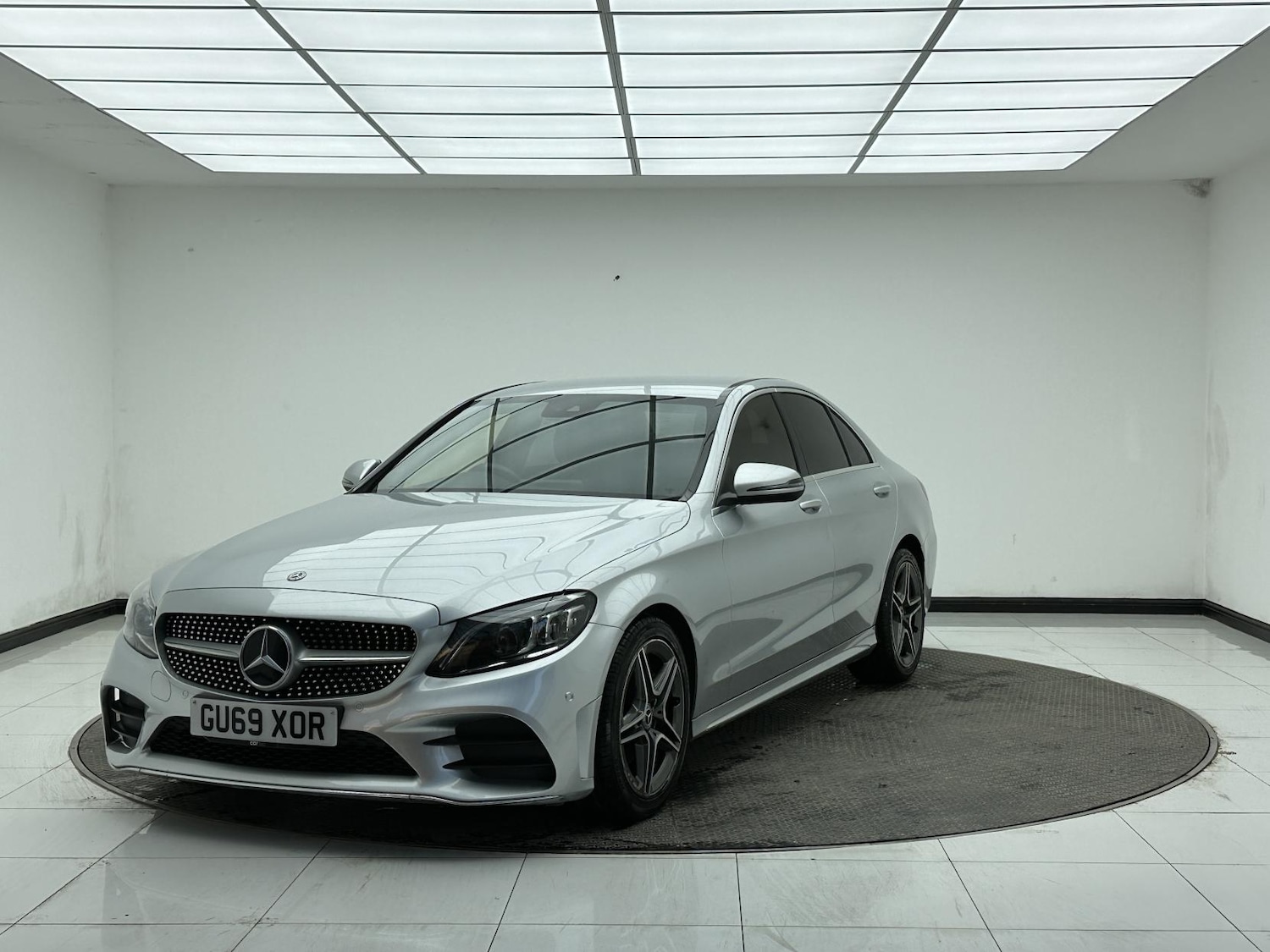 Used Mercedes-Benz C Class 2019 for sale - 78057297: Photo 3