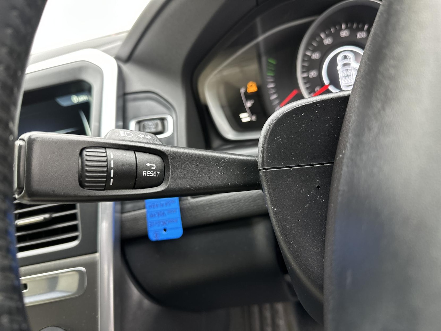 Used Volvo XC60 2014 for sale - 77063571: Photo 34