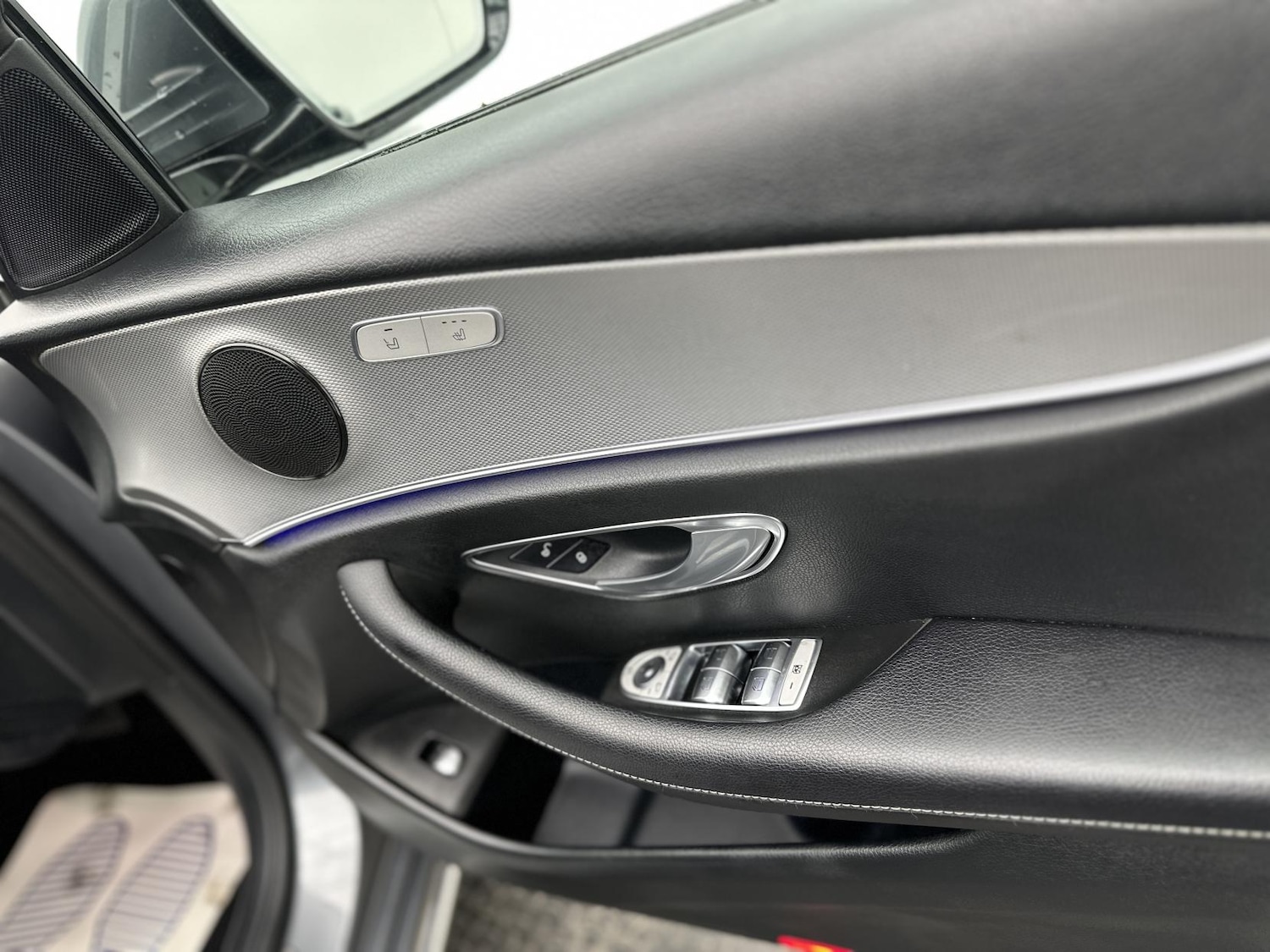 Used Mercedes-Benz E Class 2016 for sale - 76609302: Photo 21