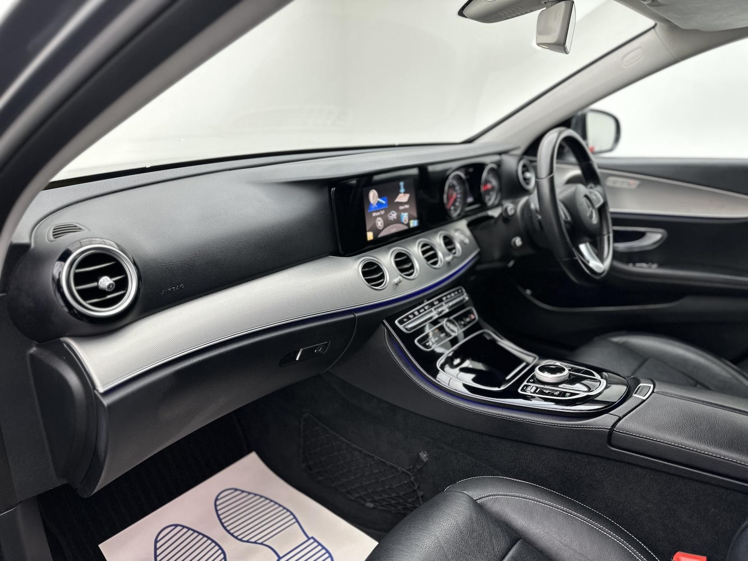 Used Mercedes-Benz E Class 2016 for sale - 76609302: Photo 36