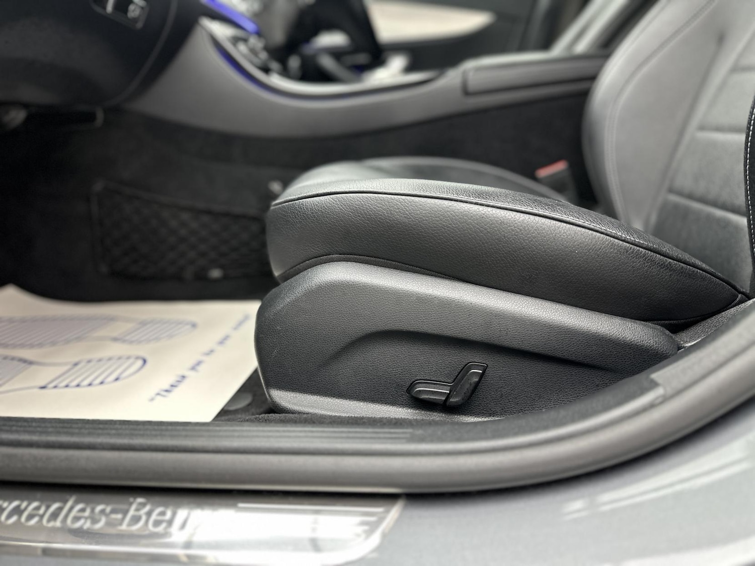 Used Mercedes-Benz E Class 2016 for sale - 76609302: Photo 39