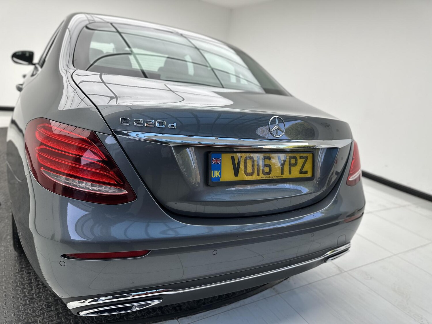 Used Mercedes-Benz E Class 2016 for sale - 76609302: Photo 45