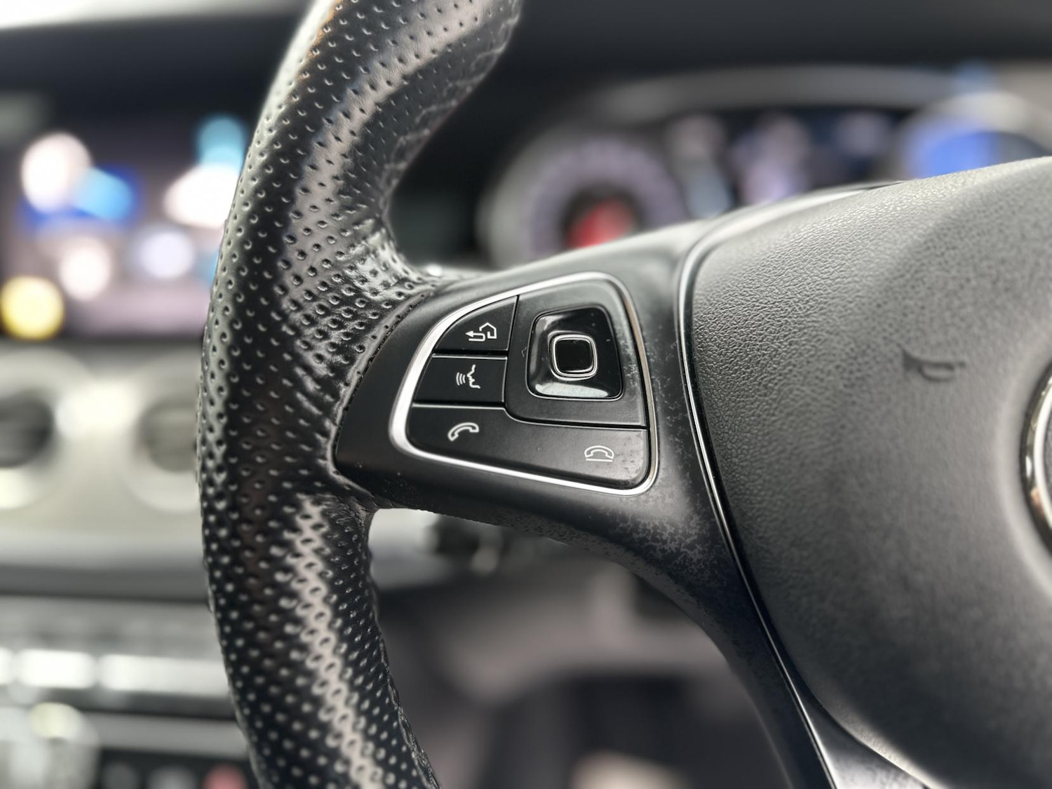 Used Mercedes-Benz E Class 2016 for sale - 76609302: Photo 46