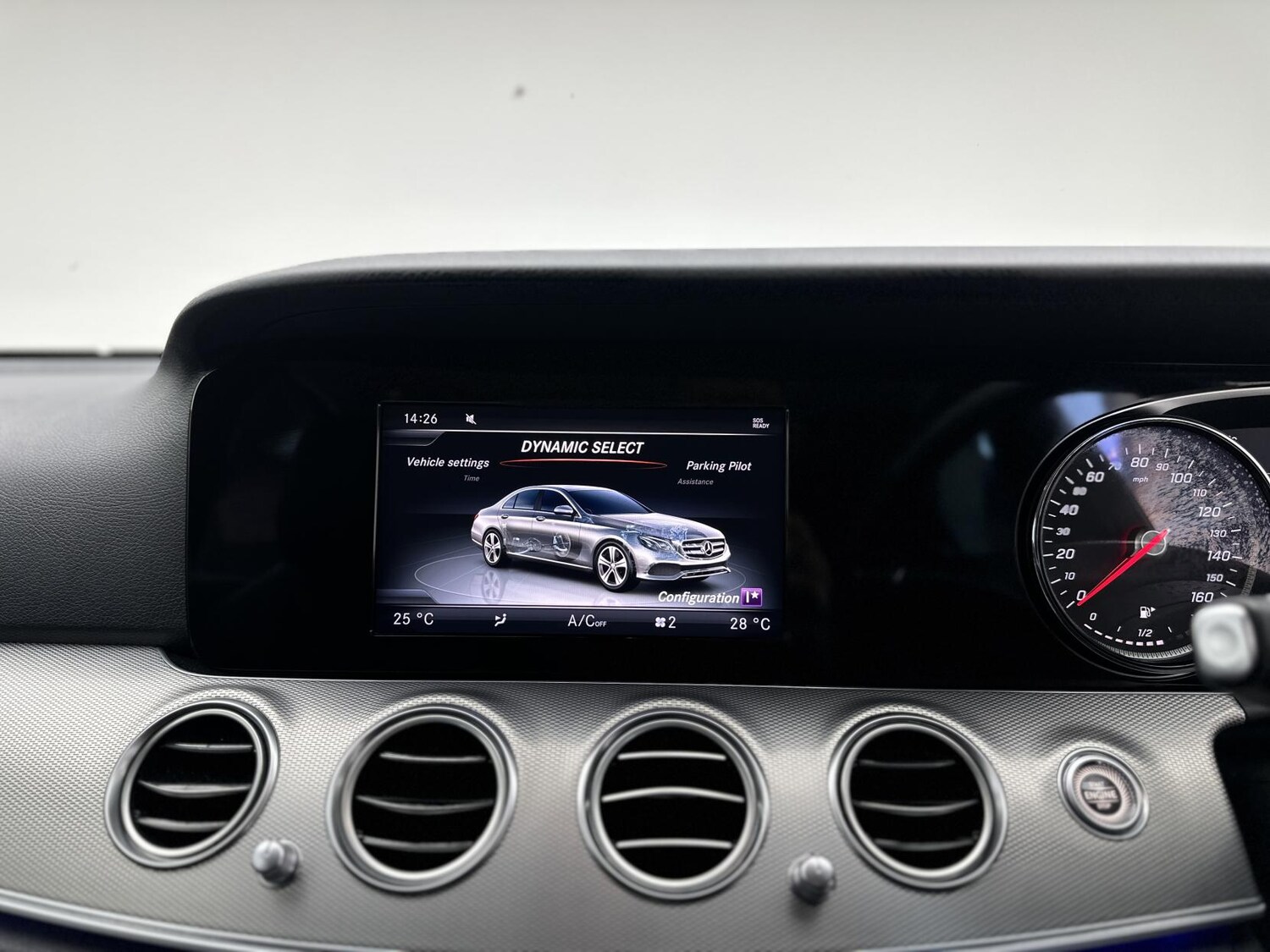 Used Mercedes-Benz E Class 2016 for sale - 76609302: Photo 53