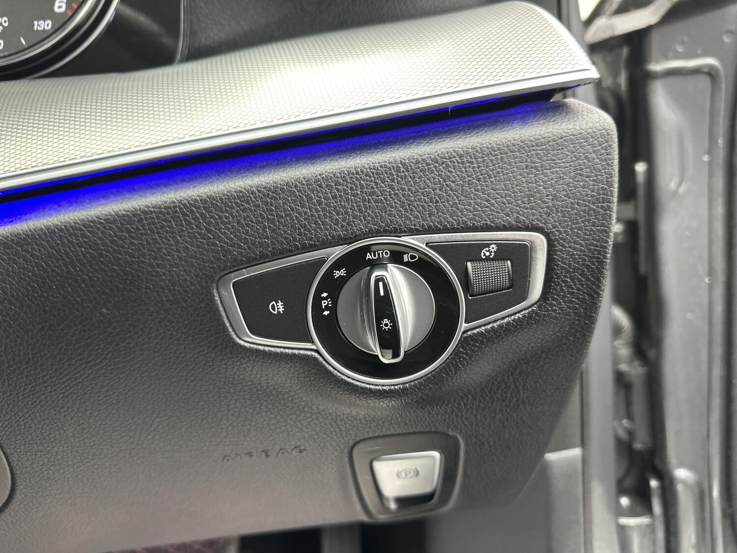 Used Mercedes-Benz E Class 2016 for sale - 76609302: Photo 54