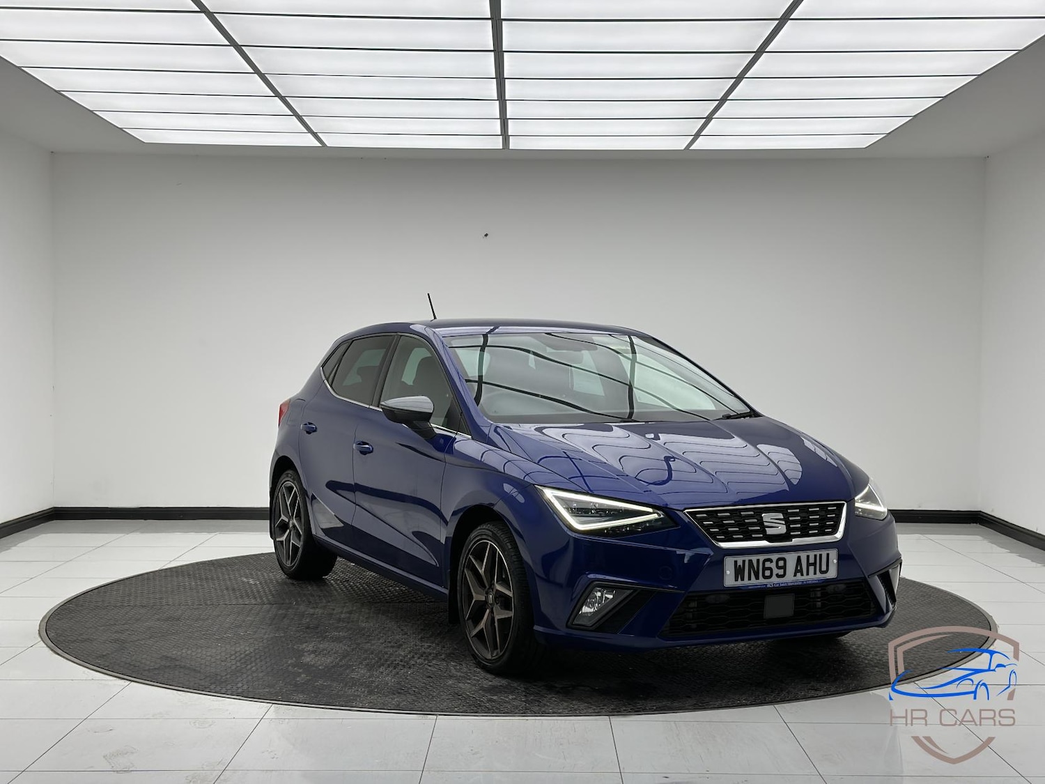 Used SEAT Ibiza 2019 for sale - 76714090: Photo 1
