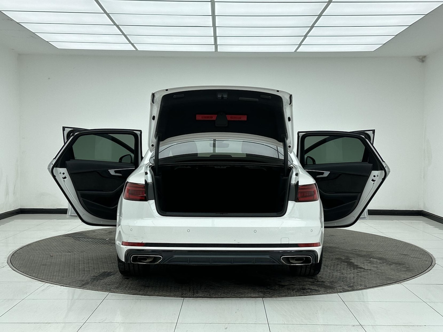 Used Audi A4 2019 for sale - 78184134: Photo 12