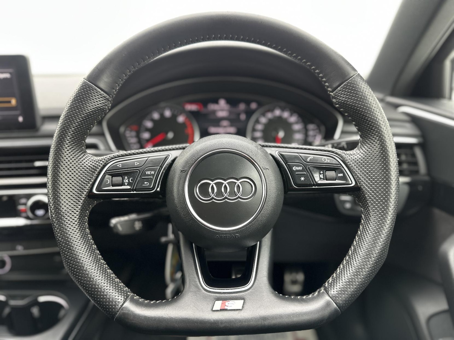 Used Audi A4 2019 for sale - 78184134: Photo 37