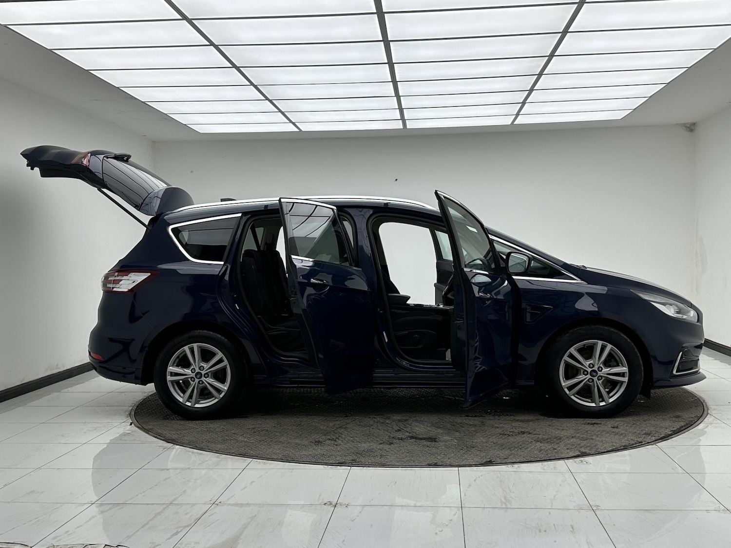 Used Ford S-Max 2022 for sale - 77619382: Photo 12