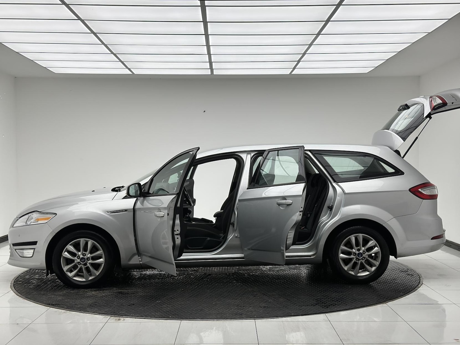 Used Ford Mondeo 2012 for sale - 76591703: Photo 11