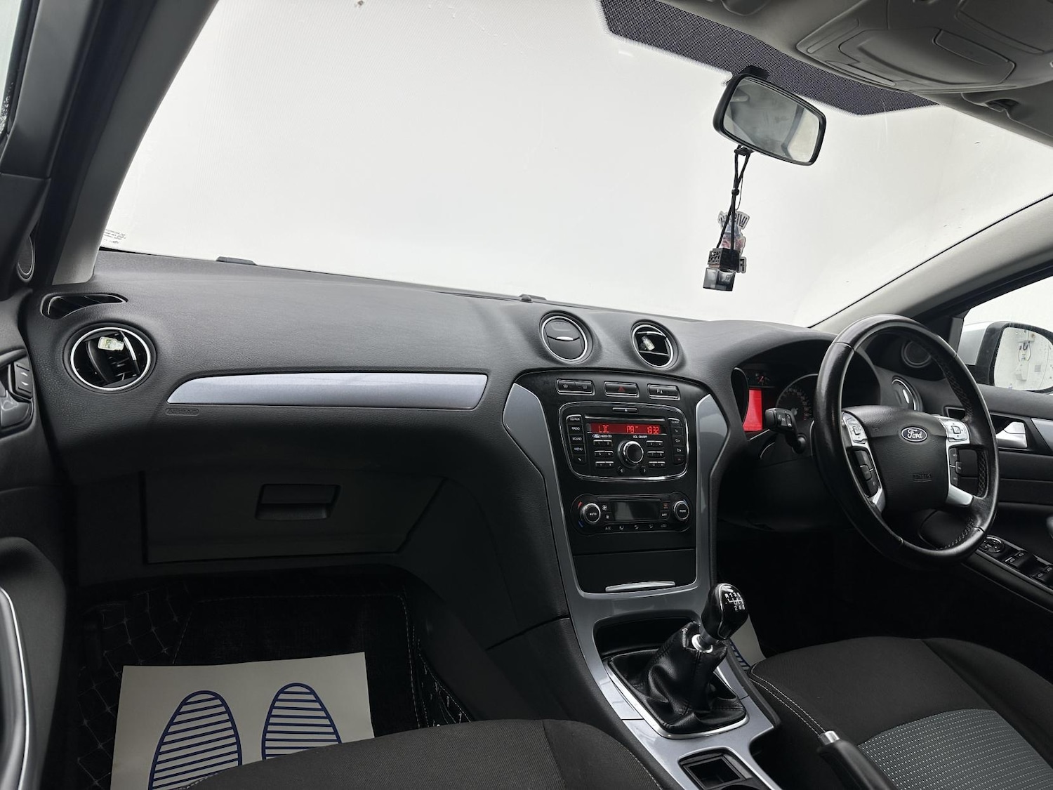 Used Ford Mondeo 2012 for sale - 76591703: Photo 26