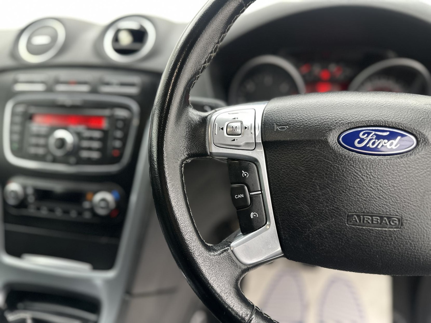 Used Ford Mondeo 2012 for sale - 76591703: Photo 36