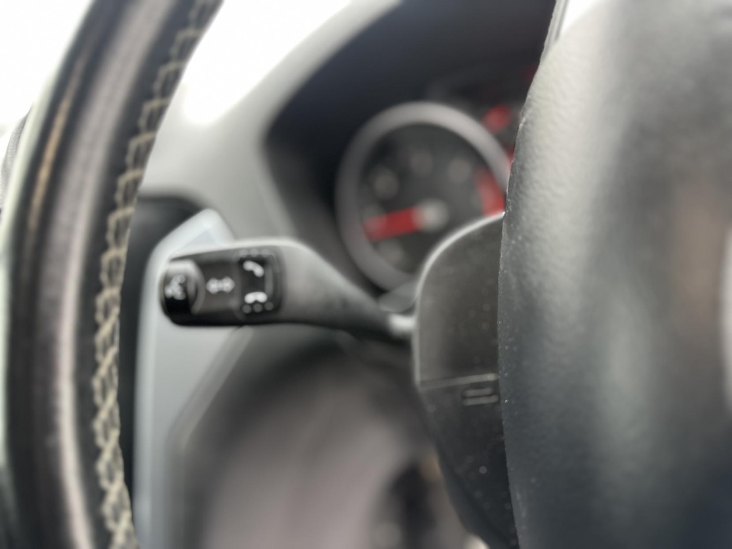 Used Ford Mondeo 2012 for sale - 76591703: Photo 38