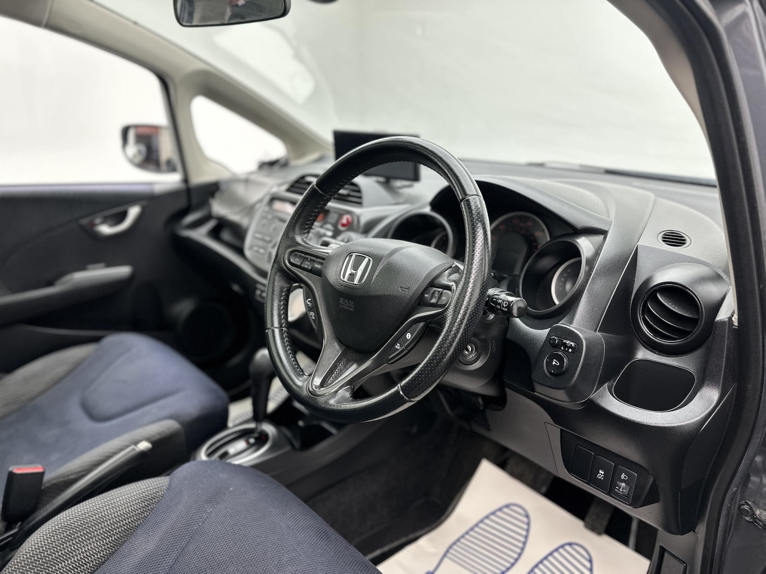 Used Honda Jazz 2012 for sale - 77326493: Photo 20