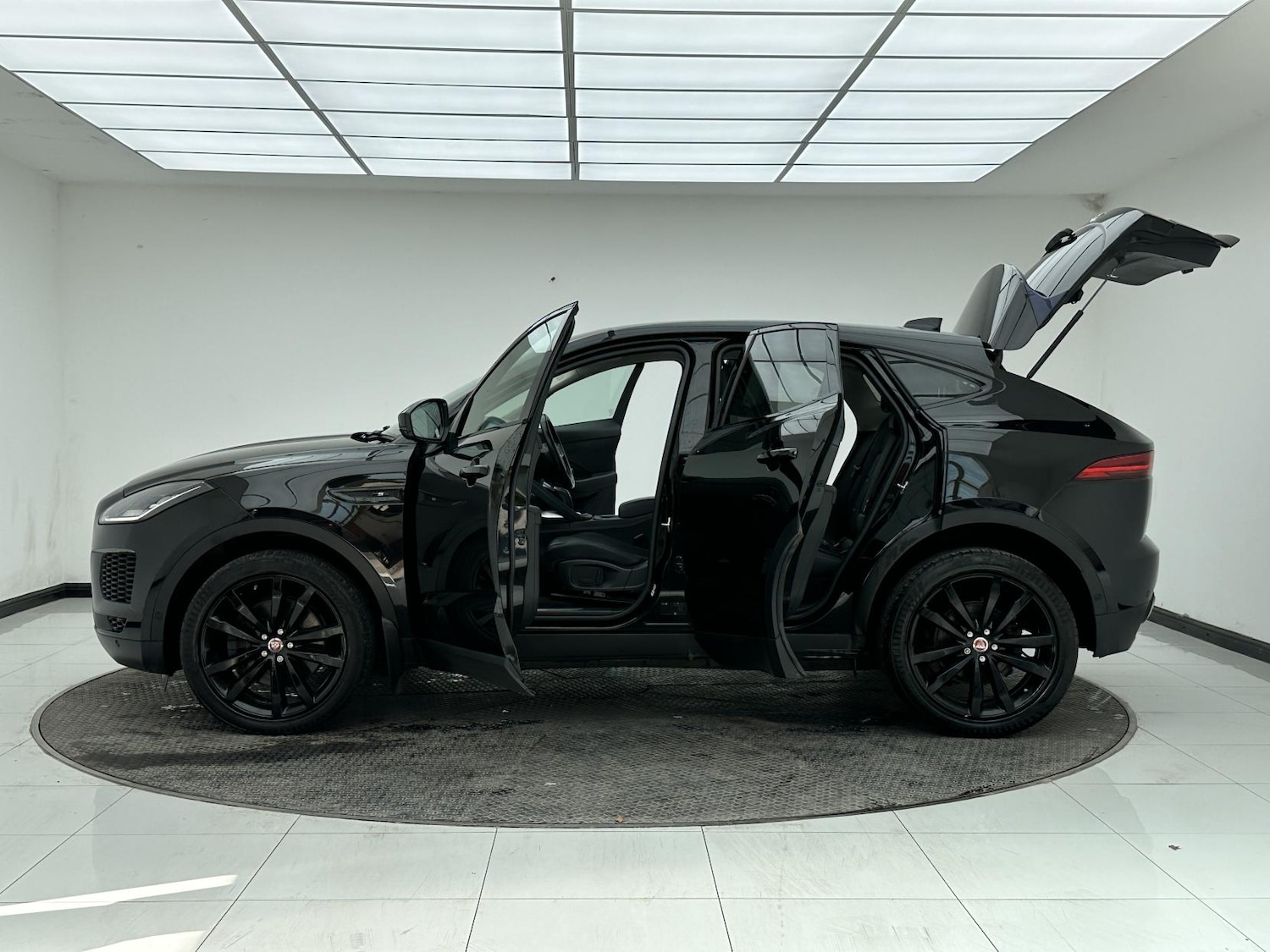 Used Jaguar E-Pace 2018 for sale - 78170032: Photo 11